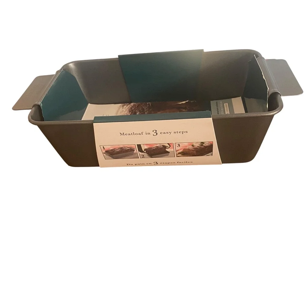 Chicago Metallic Professional Non-Stick Meatloaf Pan Set with Lifter 10 x 5.7 in